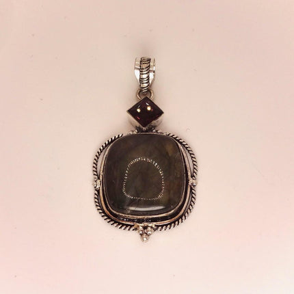 Vintage White Bronze Rainbow Labradorite Black Velvet Choker Pendant Necklace