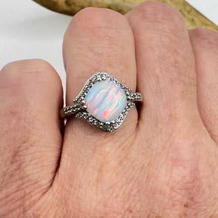 Vintage White Fire Opal 925 Sterling Silver Ring