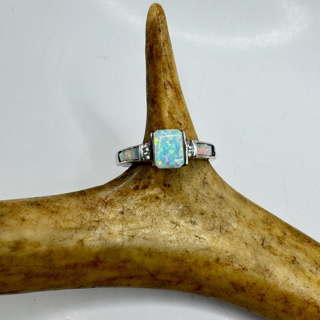 Vintage Fire Opal, Diamond Ring 925 Sterling Silver