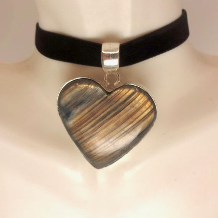 Vintage White Bronze Heart Rainbow Labradorite Black Velvet Choker Pendant Necklace