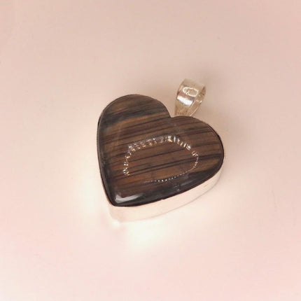 Vintage White Bronze Heart Rainbow Labradorite Black Velvet Choker Pendant Necklace