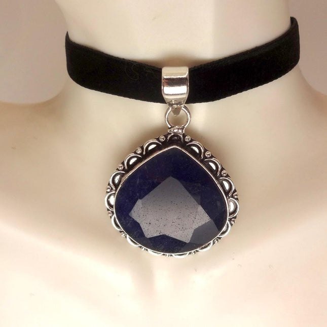 vintage blue Chalsedony Gemstone Silver Bronze Pendant Velvet Choker Necklace