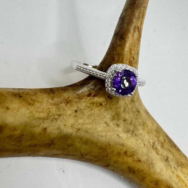 Purple Amethyst Cocktail Ring - Vintage Chunky Sterling Silver Band