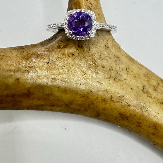 Purple Amethyst Cocktail Ring - Vintage Chunky Sterling Silver Band