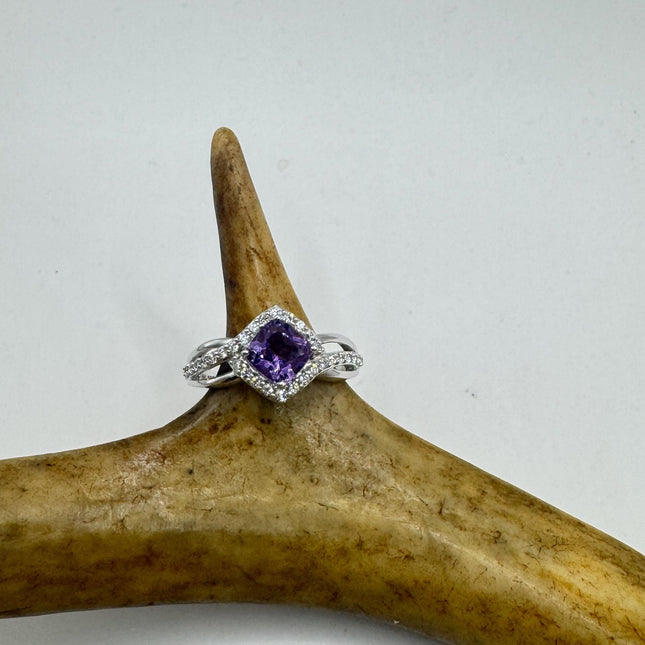 Purple Amethyst Cocktail Ring - Vintage Chunky Sterling Silver Band