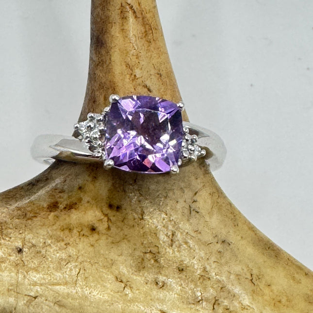 Purple Amethyst Cocktail Ring - Vintage Chunky Sterling Silver Band