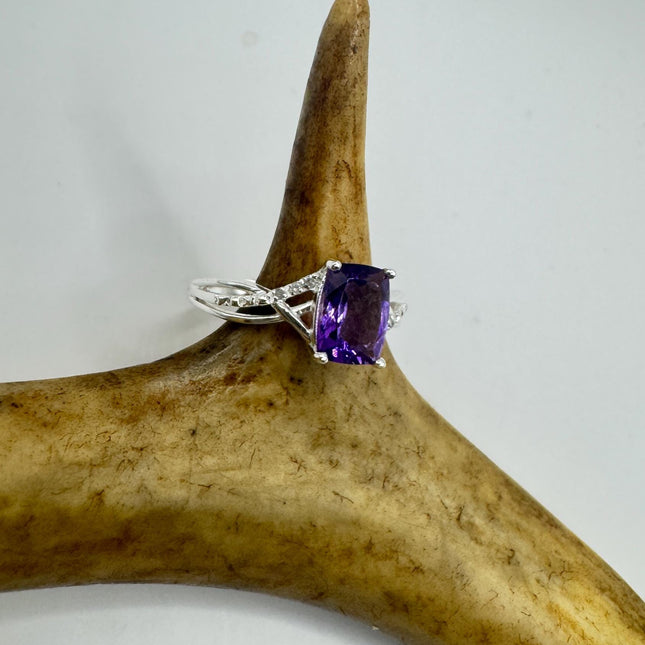 Purple Amethyst Cocktail Ring - Vintage Chunky Sterling Silver Band
