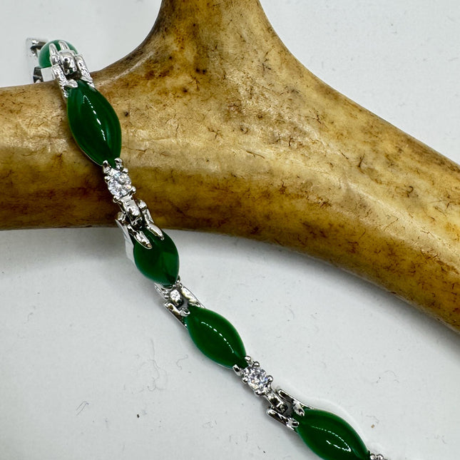 Vintage Green Lucky Jade Silver Bracelet 8 inch