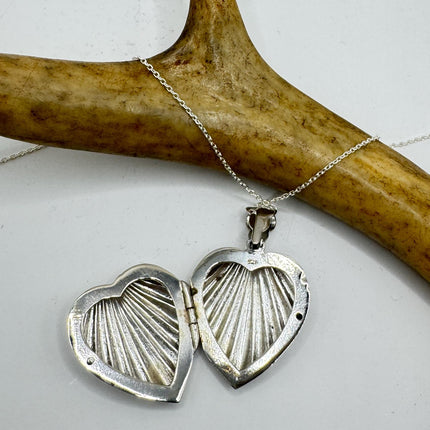 Vintage Sterling Silver Heart Locket Necklace: Small Photo Pendant