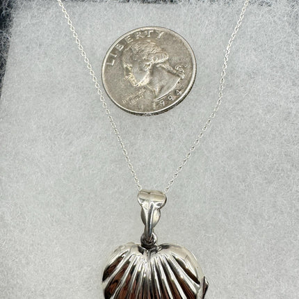 Vintage Sterling Silver Heart Locket Necklace: Small Photo Pendant