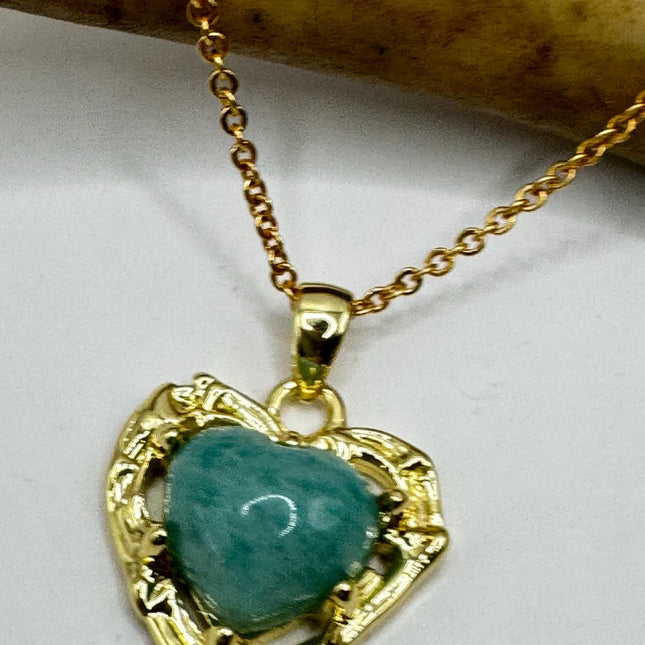 Heart Pendant Necklace: Vintage Gold Filled - Green Amazonite Charm