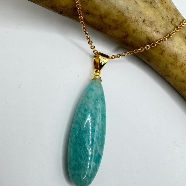 Vintage Gold Filled - Green Amazonite Charm pendant necklace