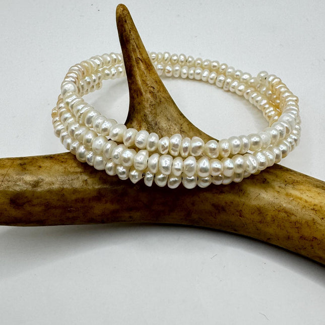 Vintage Pearl Pewter Stretch Bracelet | Chunky statement