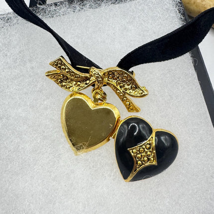 Vintage Gold filled Art Deco photo Locket Necklace
