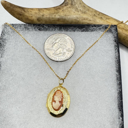 Vintage Gold Filled Cameo Photo Locket Necklace