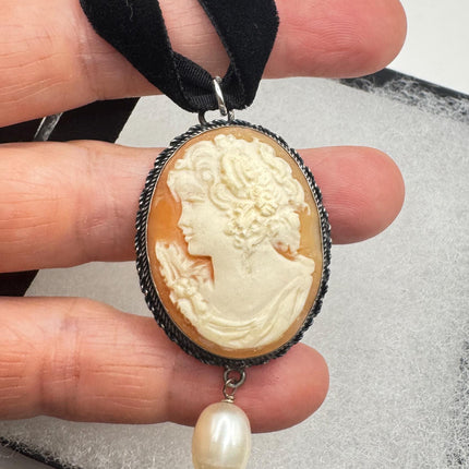 Vintage Cameo Pendant 925 Sterling silver choker