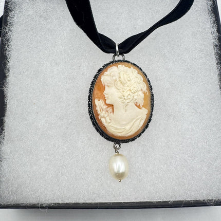 Vintage Cameo Pendant 925 Sterling silver choker