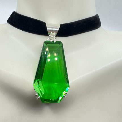 Vintage Emerald Green Glass Silver Boho Statement Necklace