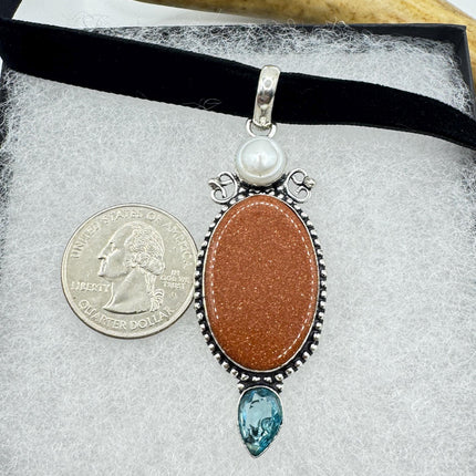 Goldstone Choker Necklace: Vintage Style (Black Velvet Ribbon, Chunky Pendant)