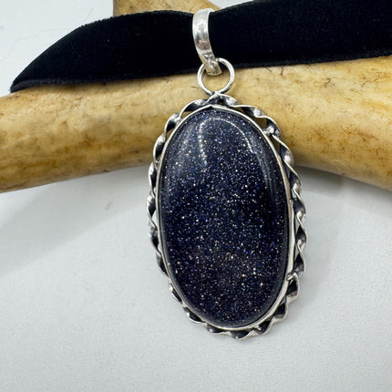 Black Goldstone Choker Necklace: Vintage Style (Black Velvet Ribbon, Chunky Pendant)