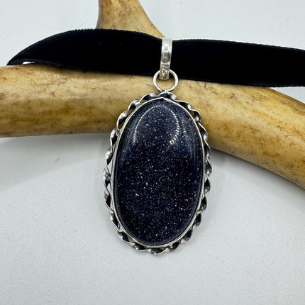 Black Goldstone Choker Necklace: Vintage Style (Black Velvet Ribbon, Chunky Pendant)