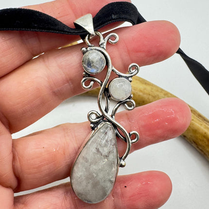 Vintage Silver Bronze Rainbow Moonstone Black Velvet Choker Pendant Necklace