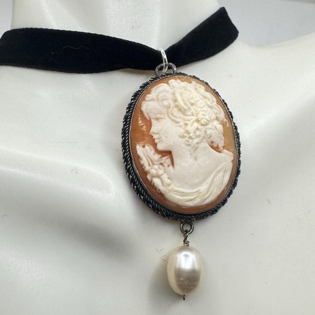 Vintage Cameo Pendant 925 Sterling silver choker