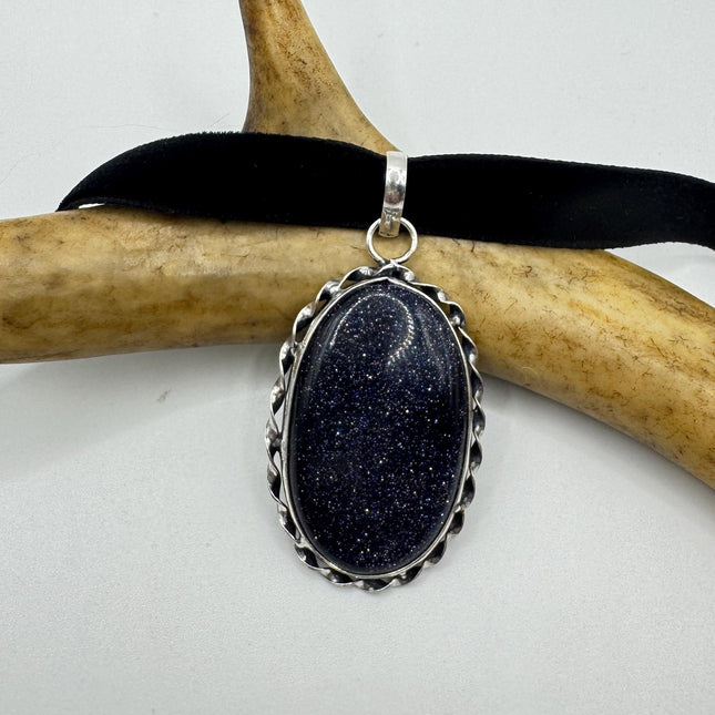 Black Goldstone Choker Necklace: Vintage Style (Black Velvet Ribbon, Chunky Pendant)