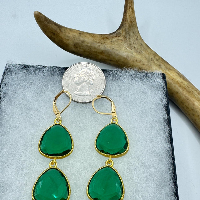 Vintage Green Glass Dangle Earrings Golden Leverbacks