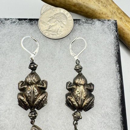 Vintage Silver Frog Earrings 925 Sterling Silver Liver Backs