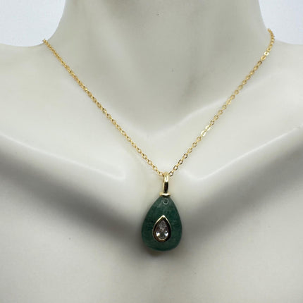 Vintage Gold Filled - Green Nephrite Jade pendant necklace