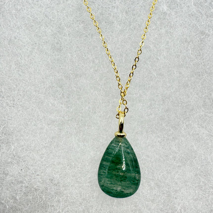 Vintage Gold Filled - Green Nephrite Jade pendant necklace