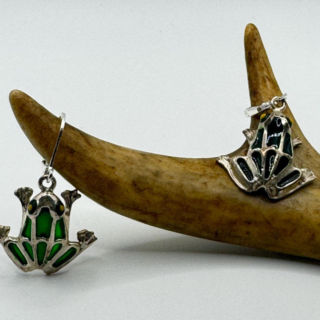 Vintage Green Enamel Frog Earrings 925 Sterling Silver Liver Backs