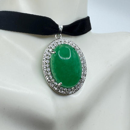 Vintage Green Jade Choker Necklace - Art Deco Silver Bronze