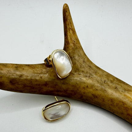 Vintage White Mother of Pearl Silver Drop Earrings Golden 925 Sterling Silver