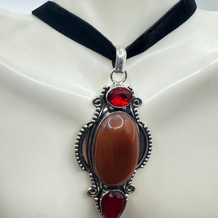Vintage Red Carnelian Chunky Pendant Ribbon Choker Necklace | Silver Necklace