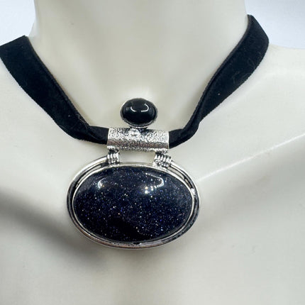 Vintage black sandstone necklace 925 sterling silver