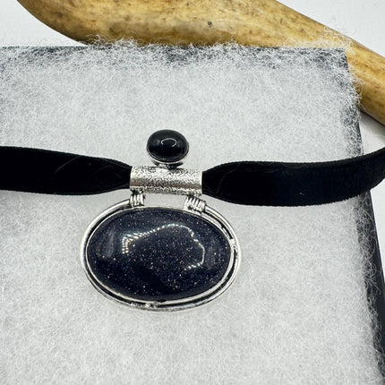 Vintage black sandstone necklace 925 sterling silver