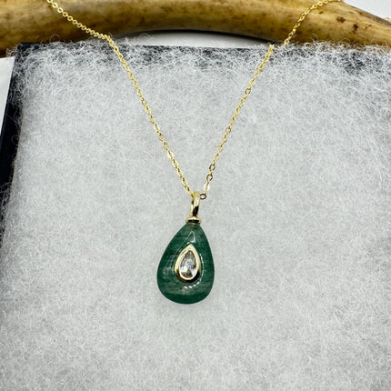 Vintage Gold Filled - Green Nephrite Jade pendant necklace