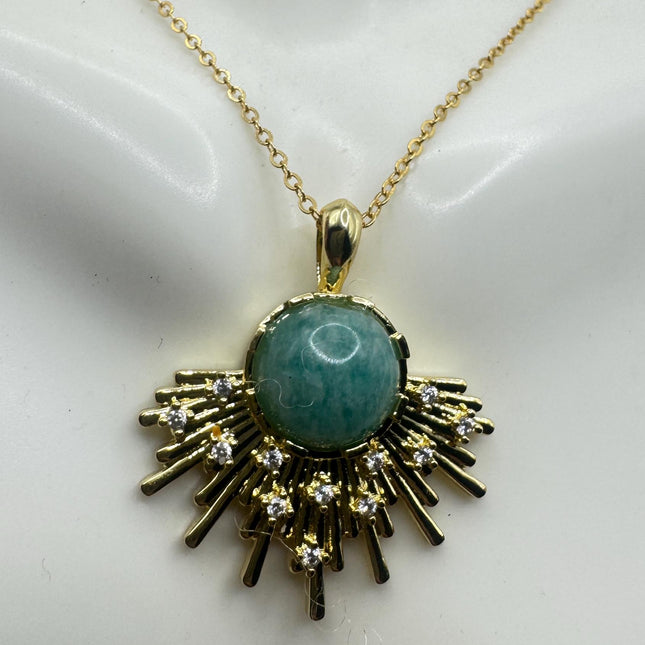 Vintage Gold Filled - Green Amazonite Charm pendant necklace