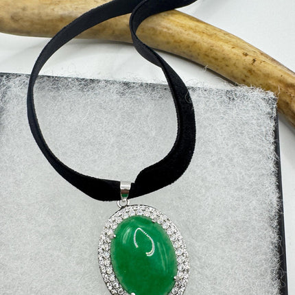 Vintage Green Jade Choker Necklace - Art Deco Silver Bronze