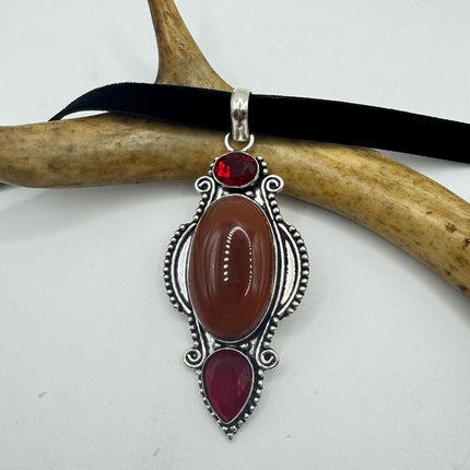 Vintage Red Carnelian Chunky Pendant Ribbon Choker Necklace | Silver Necklace