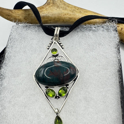 Vintage Green Bloodstone Choker Necklace - Bronze and Silver Finish Black Velvet Ribbon Design