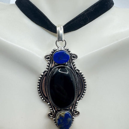 Vintage Black Onyx Pendant Ribbon Choker Necklace Silver Bronze Necklace Statement