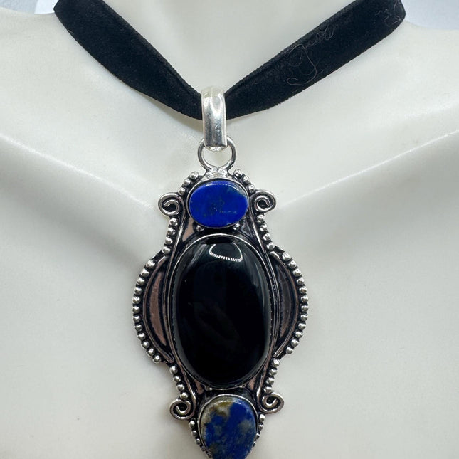 Vintage Black Onyx Pendant Ribbon Choker Necklace Silver Bronze Necklace Statement