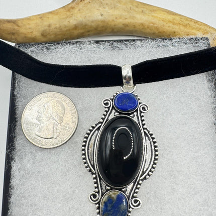 Vintage Black Onyx Pendant Ribbon Choker Necklace Silver Bronze Necklace Statement