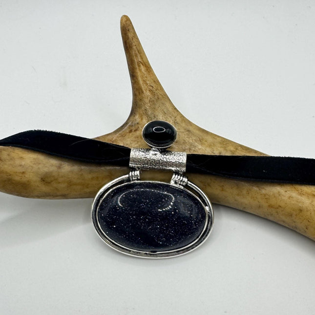 Vintage black sandstone necklace 925 sterling silver