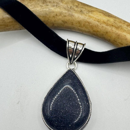 Vintage black sandstone necklace 925 sterling silver