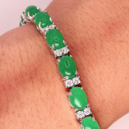 Vintage Aventurine Bracelet: Green Gemstone & Crystal, Silver Bronze