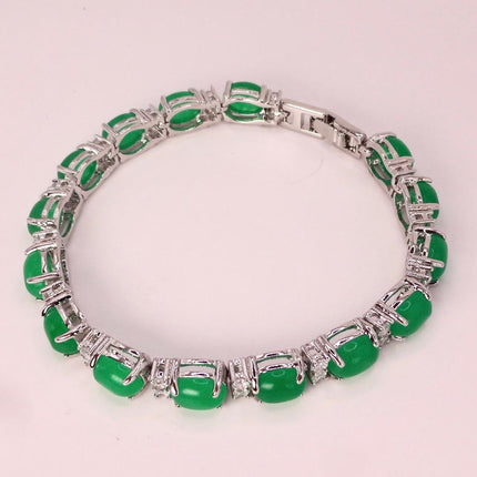 Vintage Aventurine Bracelet: Green Gemstone & Crystal, Silver Bronze